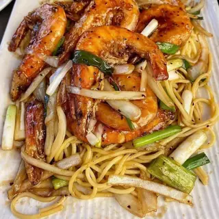 Pasta fresca piccante ai gamberi